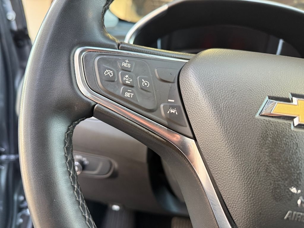 Used 2024 Gray Chevrolet LT image 24