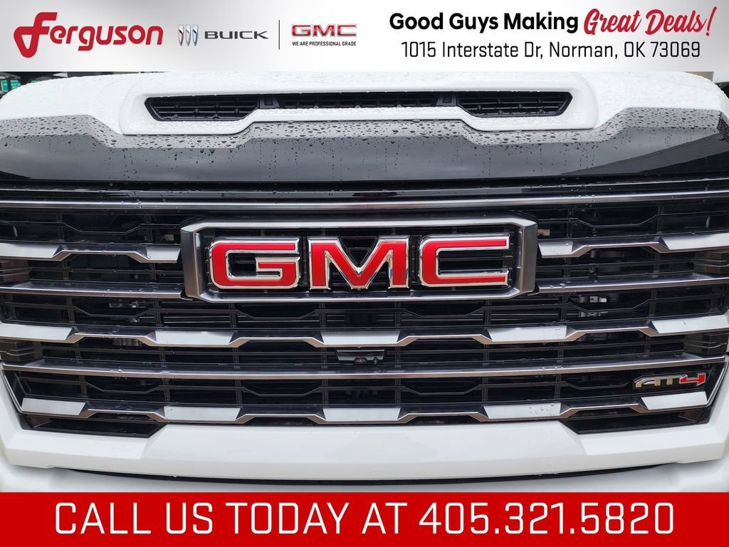 2026 GMC Sierra 2500HD AT4 - Photo 9