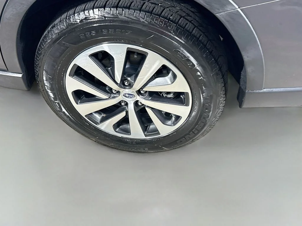 Used 2022 Magnetite Gray Metallic Subaru Premium image 29