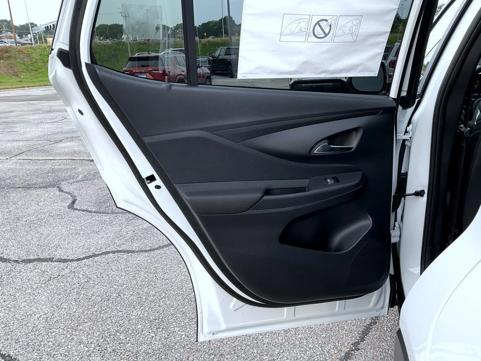 New 2026 Summit White Buick Preferred image 20
