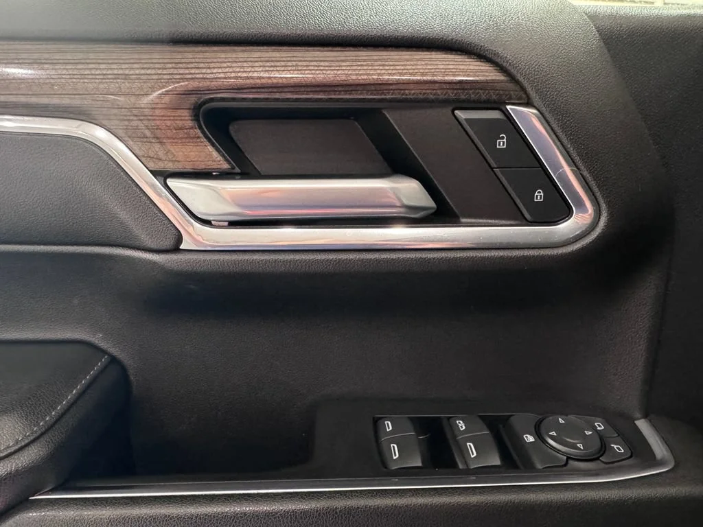 2023 Chevrolet Silverado 1500 LT - Photo 25