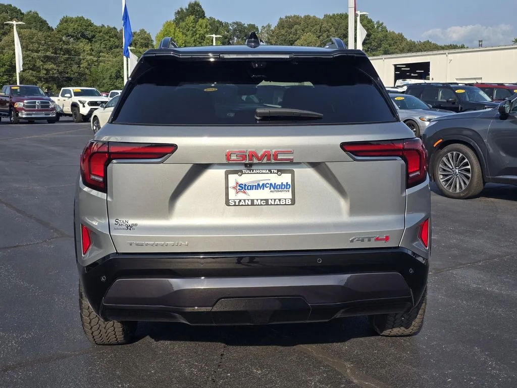 Used 2026 Sterling Metallic GMC AT4 image 6