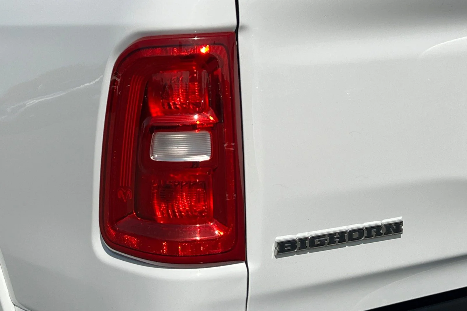 Used 2025 White Ram Big Horn/Lone Star image 26
