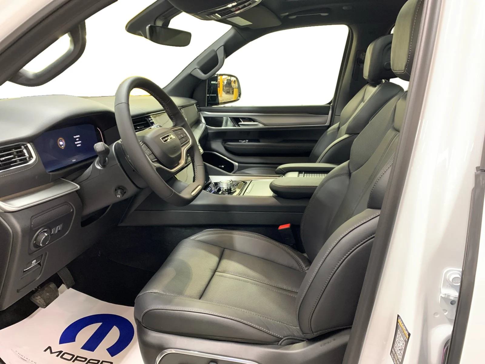 New 2026 Bright White Jeep Limited Reserve image 10