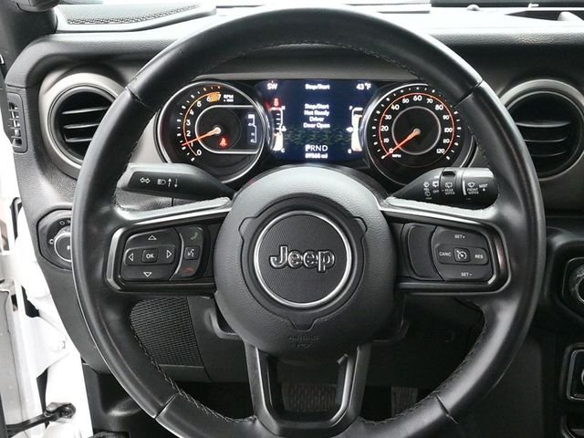 Used 2020 White Jeep Unlimited Willys image 21