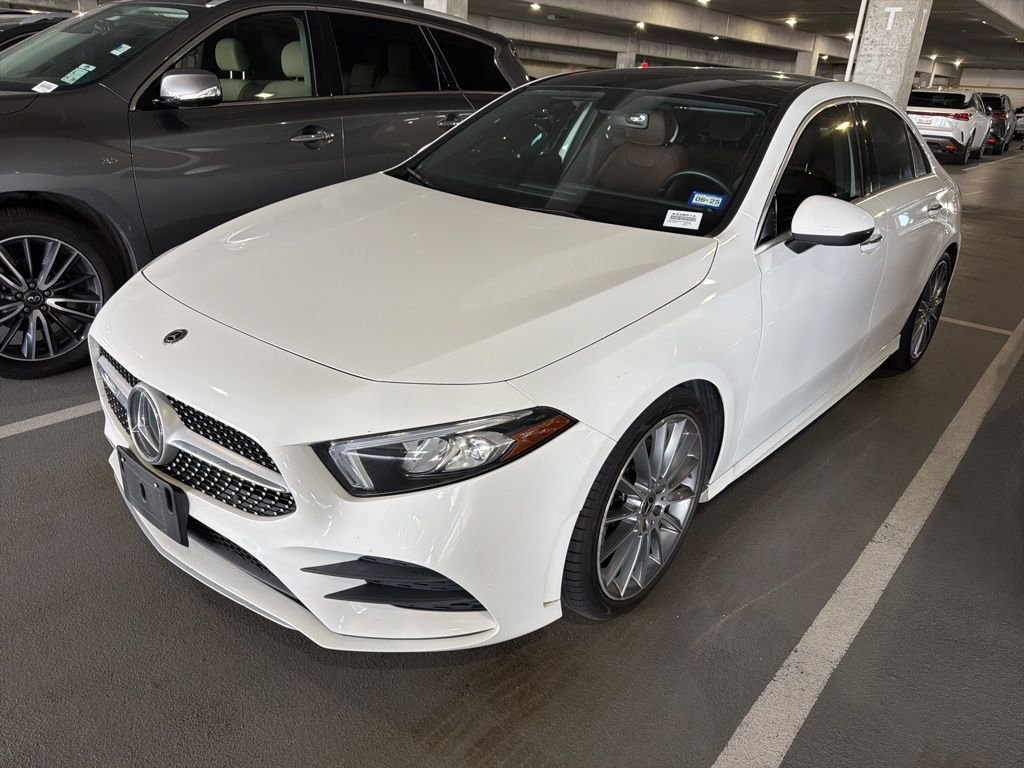 2020 Mercedes-Benz A-Class A220's photo