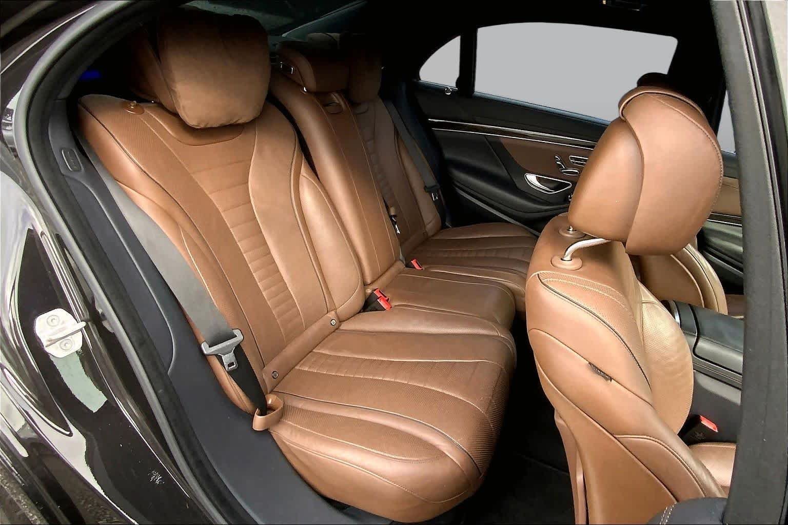 Used 2014 designo Mocha Black Mercedes-Benz S 550 image 19