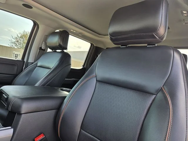 Used 2025 Avalanche Ford Lariat image 28