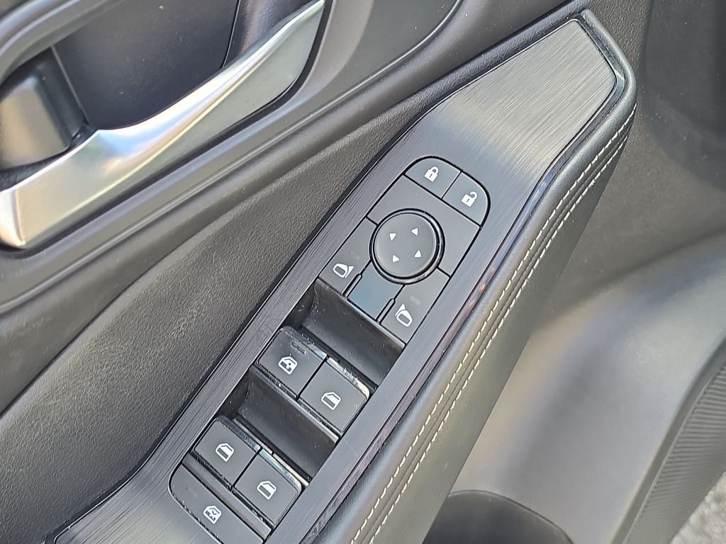 Used 2023 GRAY Nissan SV PREMIUM PKG image 9