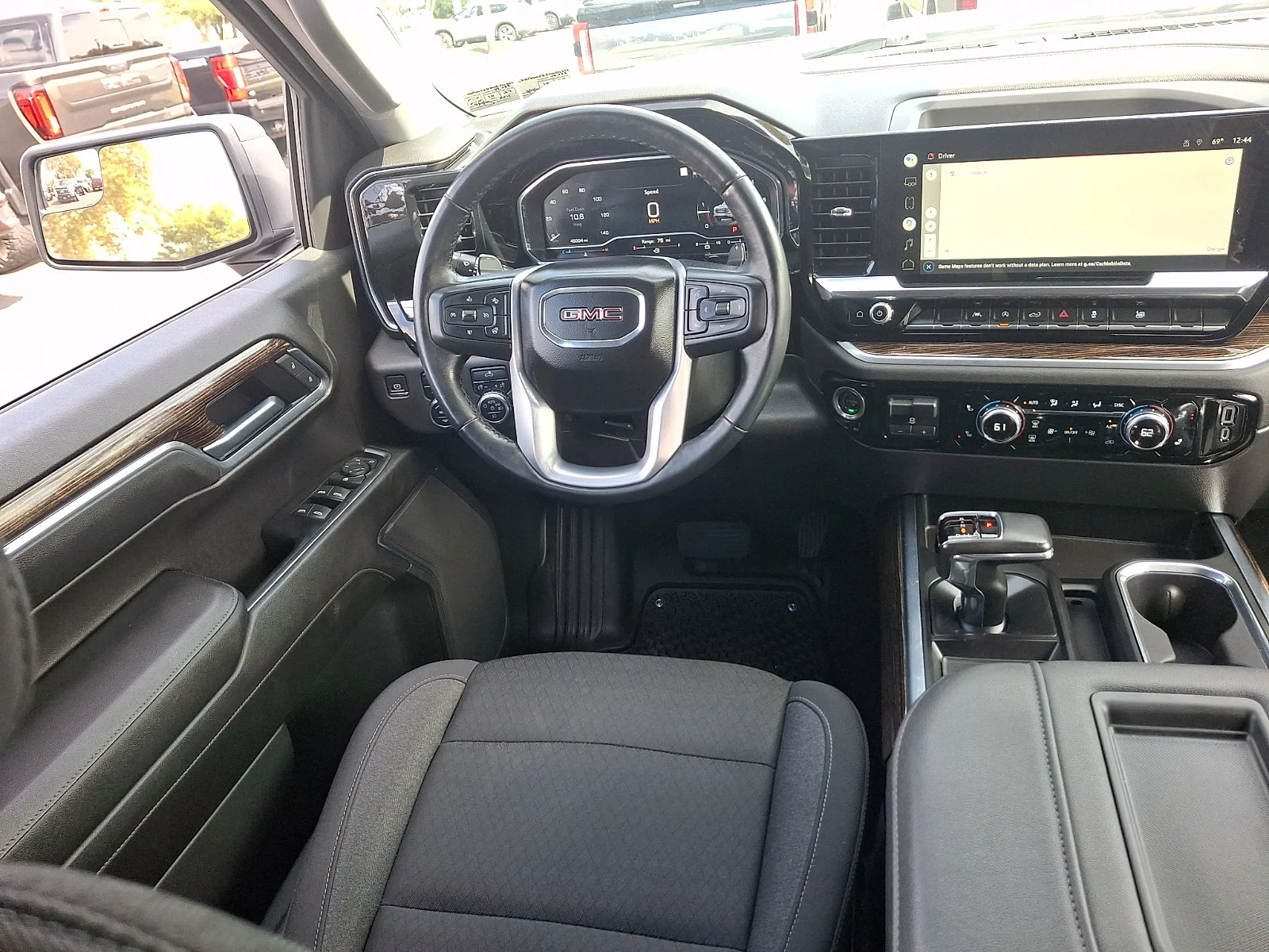 Used 2022 Summit White   Gaz GMC Elevation image 14