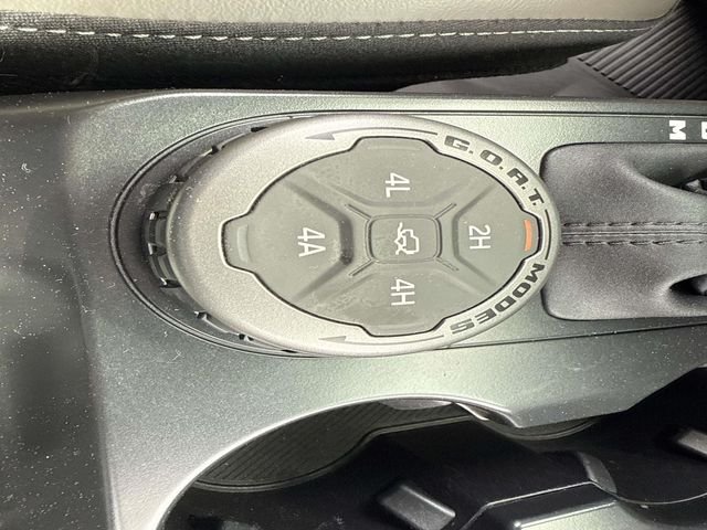 Used 2025 Eruption Green Metallic Ford Outer Banks image 35