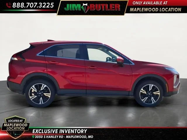 Used 2024  Mitsubishi SE image 4