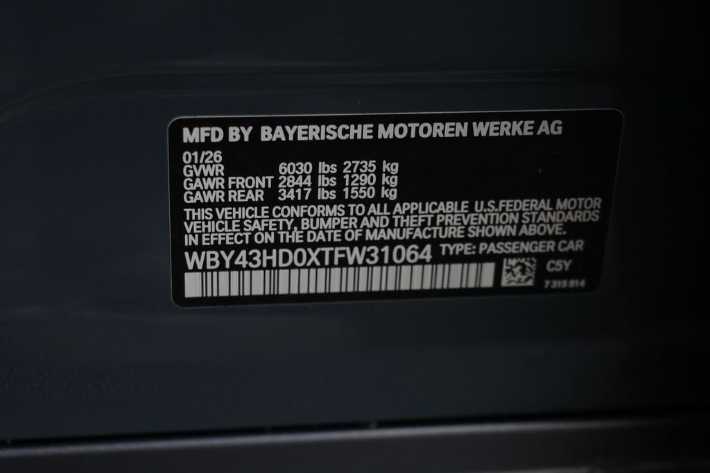 New 2026 Cape York Green Metallic BMW xDrive40 image 26