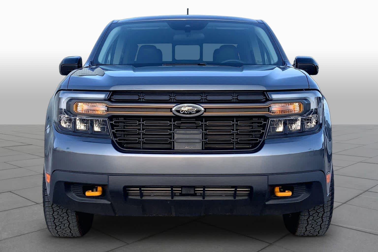 Used 2024 Carbonized Gray Metallic Ford LARIAT Advanced image 4