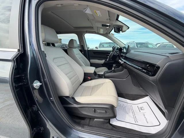 Used 2024 Gray Honda EX-L image 17