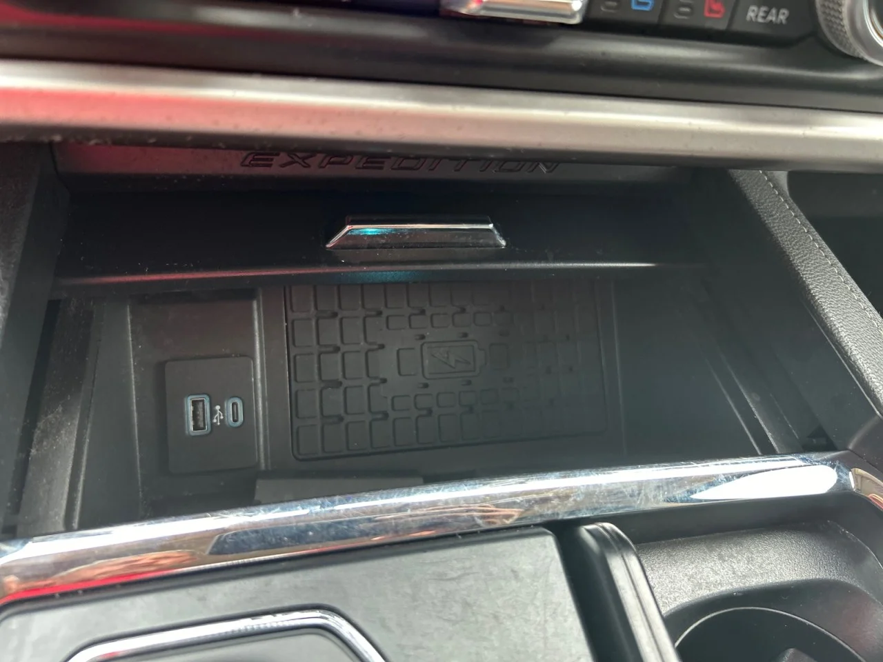 Used 2022 White Ford XLT image 13