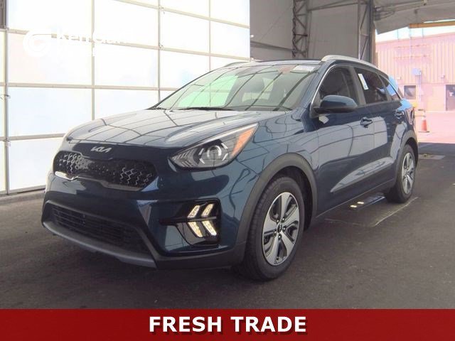 2022 Kia Niro LX's photo