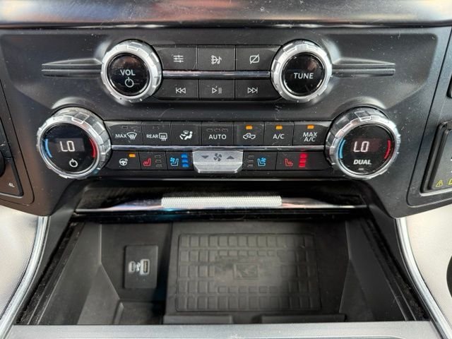 Certified Used 2021 Gray Metallic Ford Platinum image 29