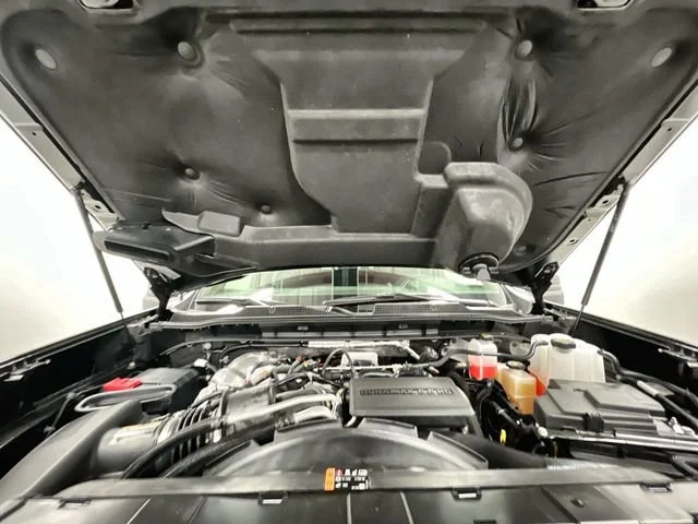 New 2026 Black Chevrolet LT image 30