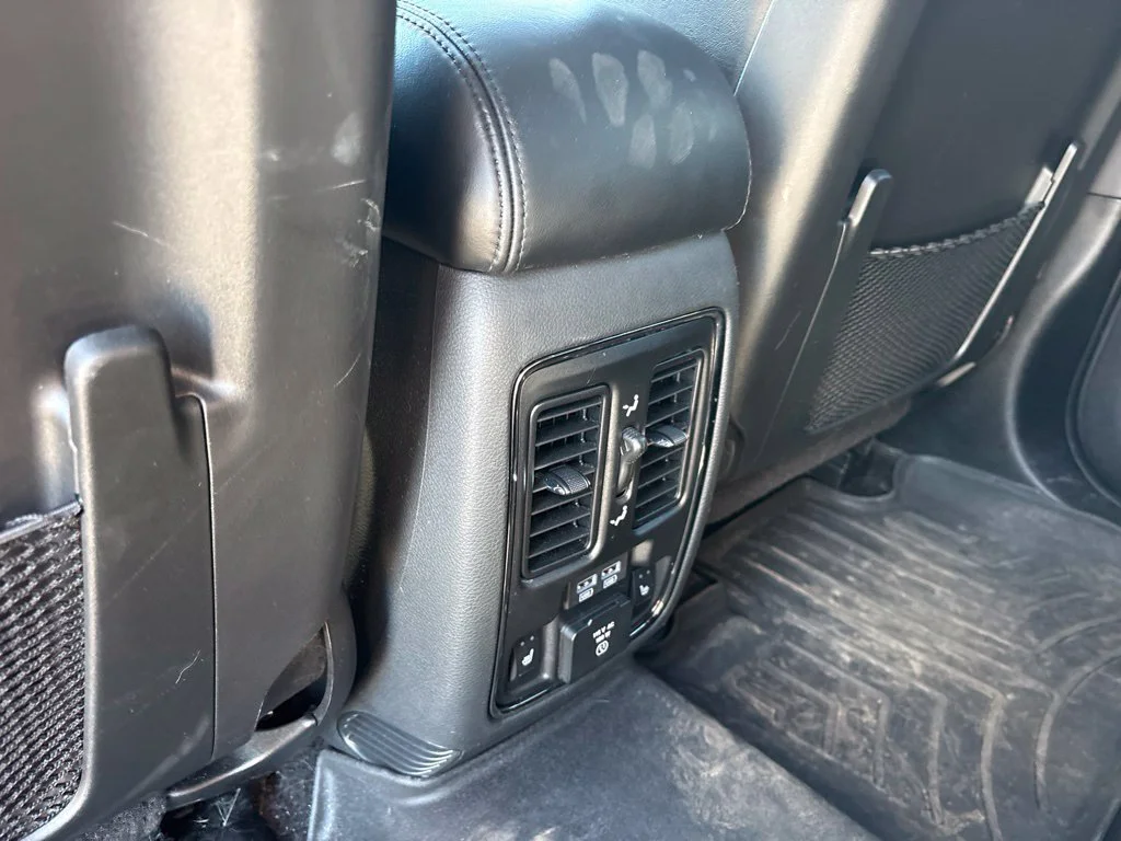 Used 2018 Red Jeep Overland image 19