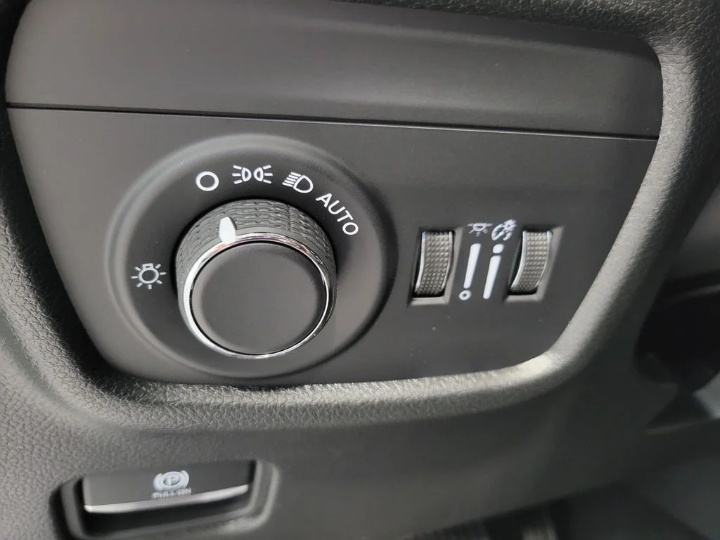 New 2026 Bright White Clearcoat Jeep Laredo image 14