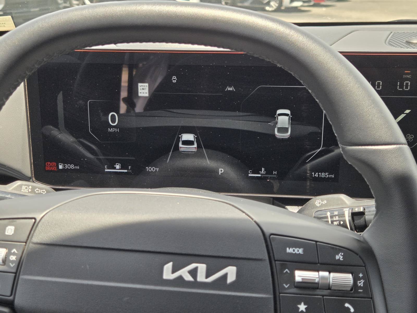 2025 Kia K4 EX - Photo 24