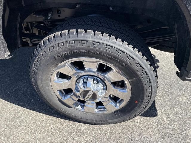 New 2026 Agate Black Metallic Ford F-350® Lariat® image 4
