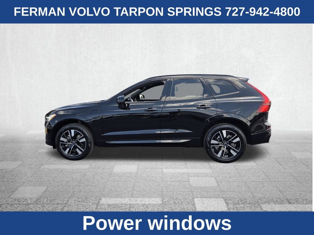 New 2026 Onyx Black Volvo Core image 7