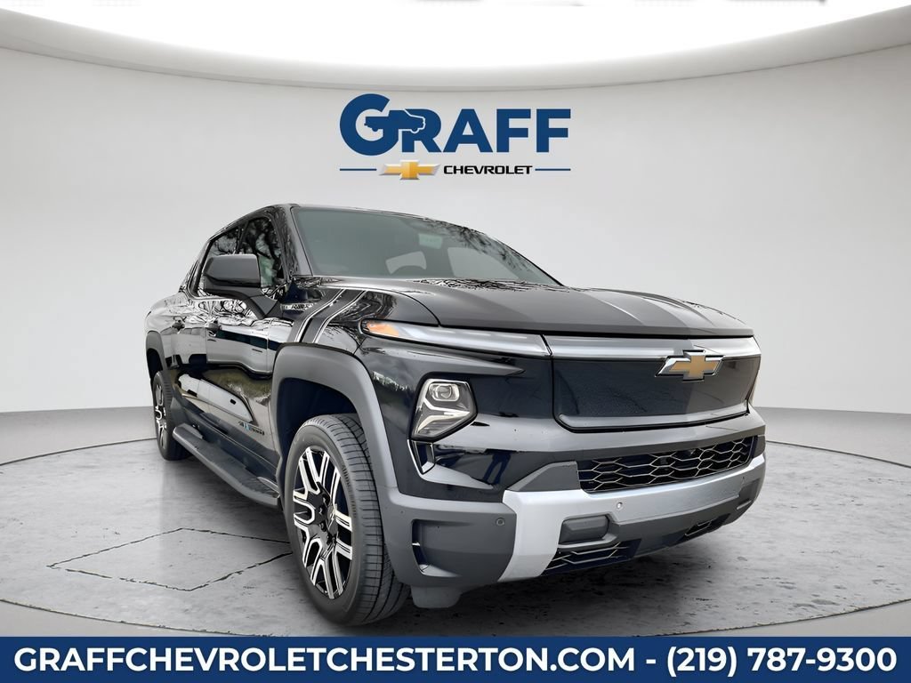 New 2026 Black Chevrolet LT - Standard Range image 2