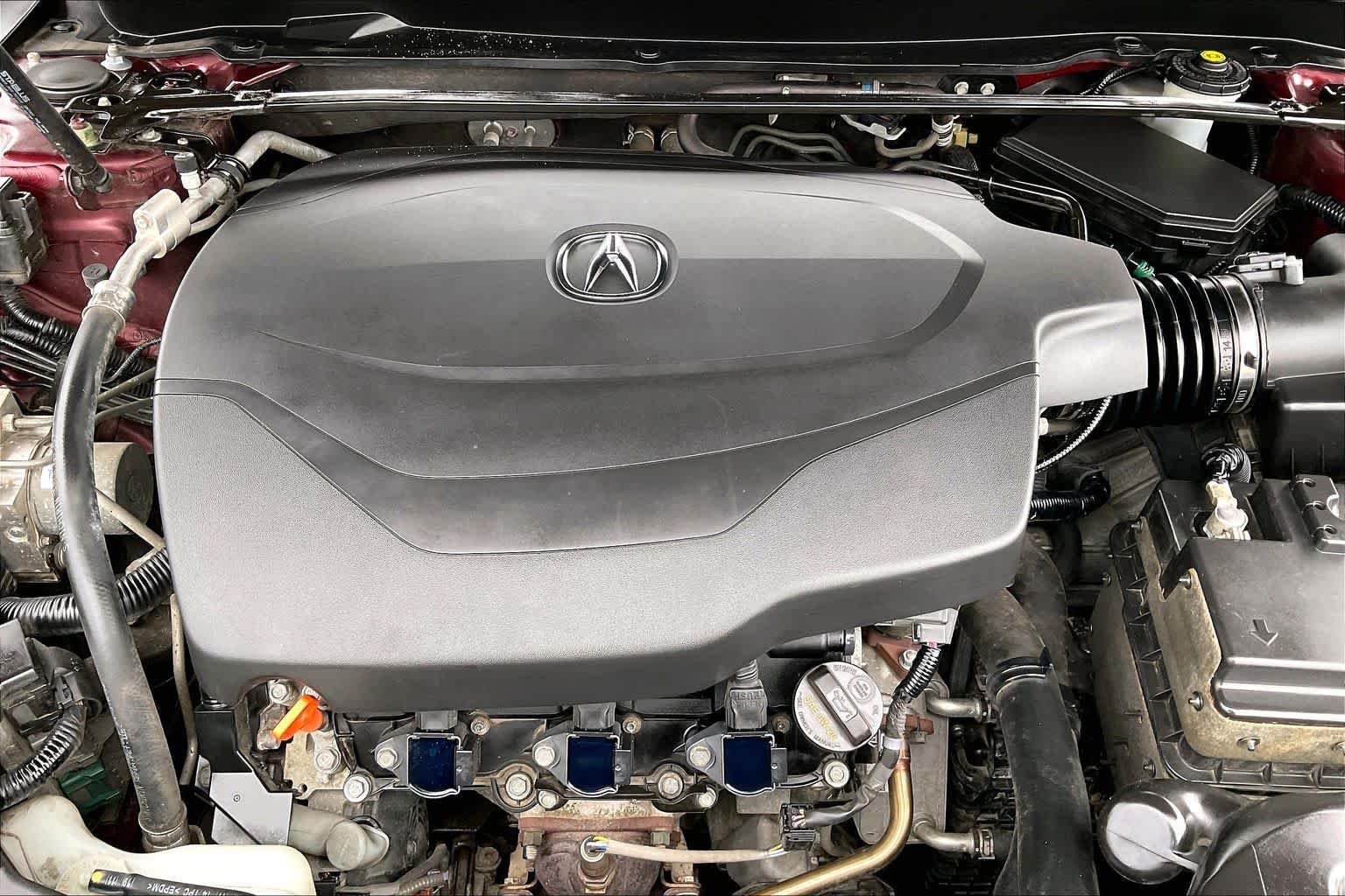 Used 2015 Basque Red Pearl II Acura V6 Tech image 29