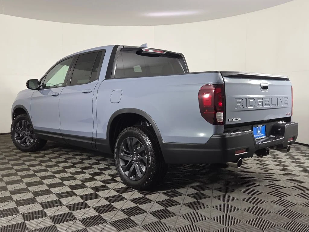 2025 Honda Ridgeline Sport - Photo 7