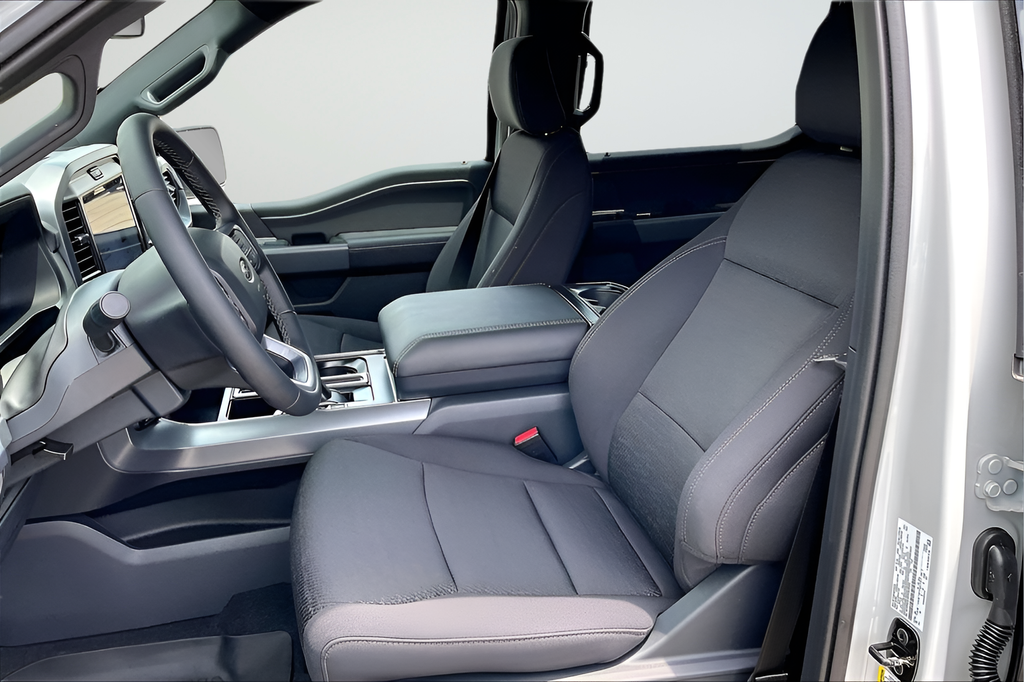 New 2026 Avalanche Ford XLT image 10