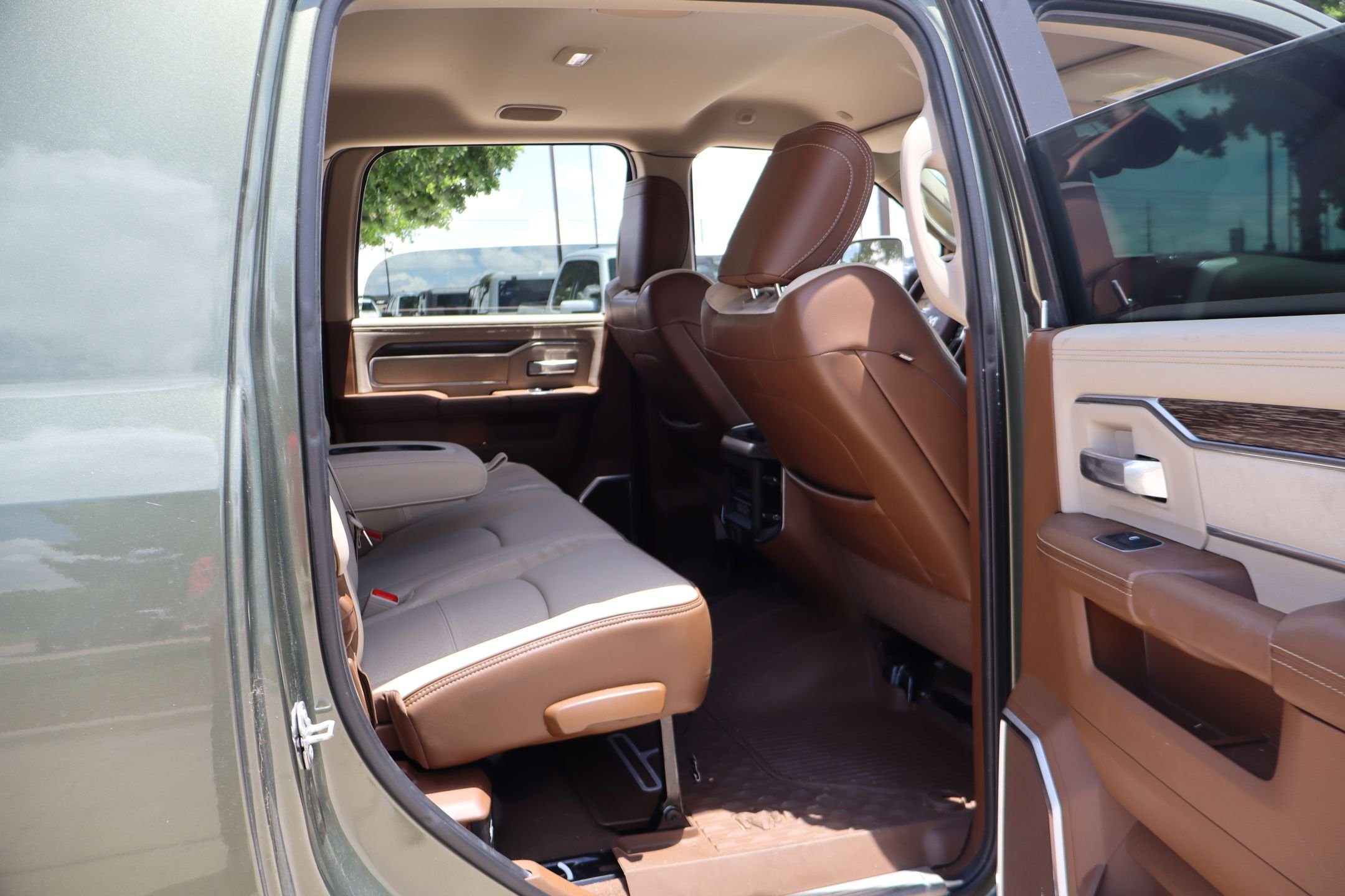 Used 2020 Olive Green Ram Laramie image 27