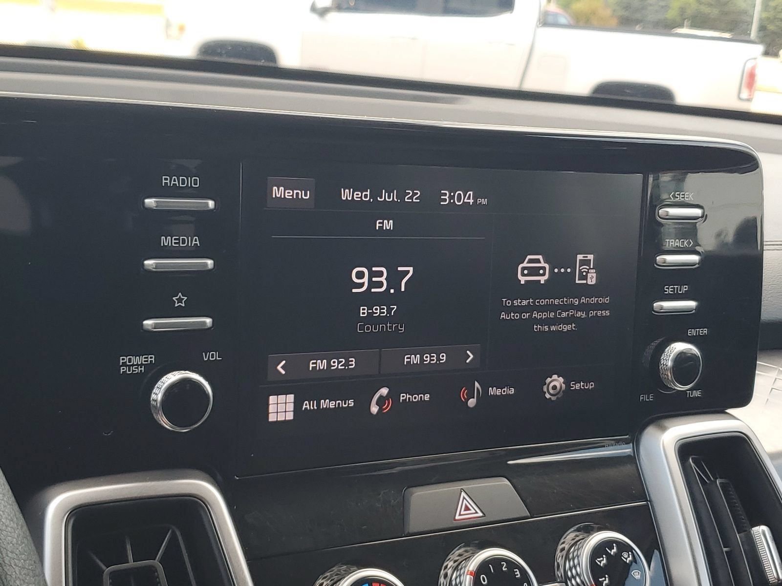 Used 2023 Black Kia LX image 22