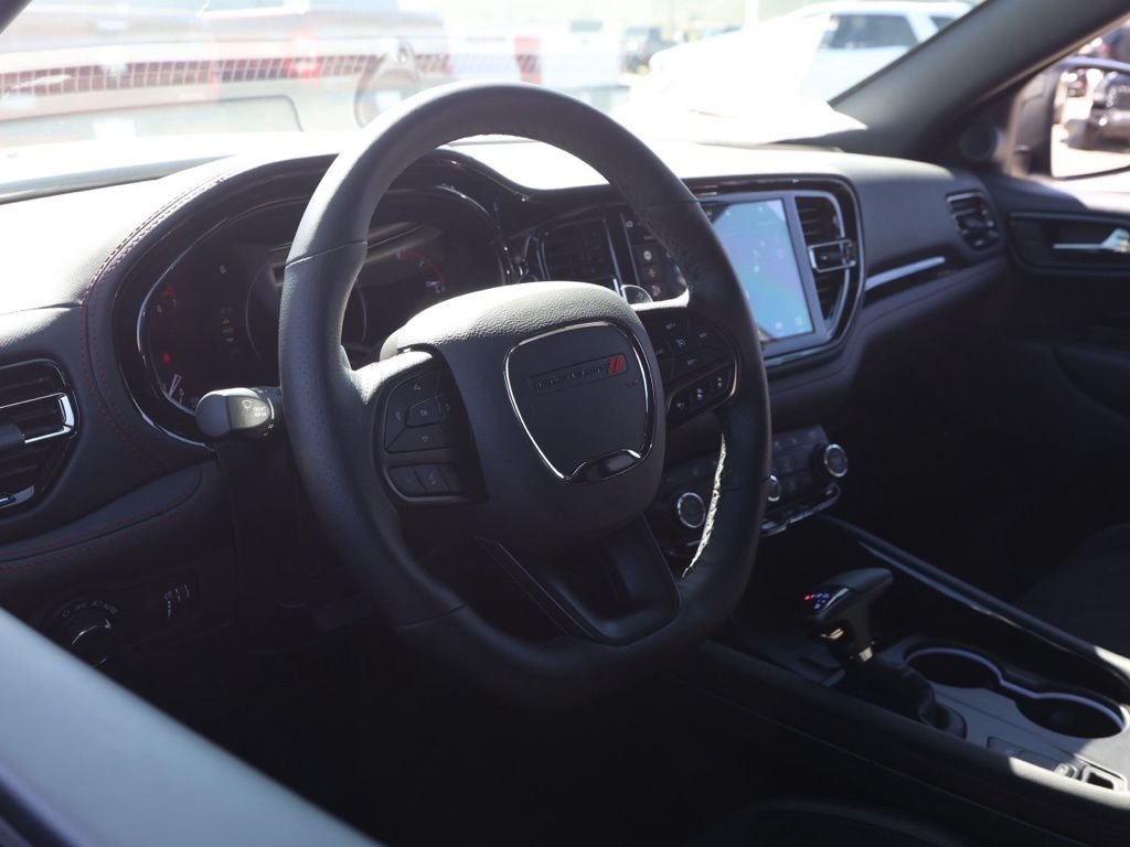 New 2026 White Knuckle Clear-Coat Exterior Paint Dodge GT Plus HEMI V8 image 13