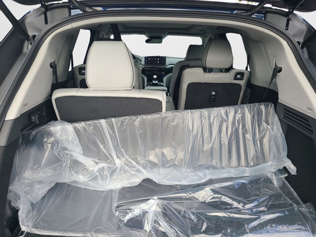 New 2026 Canyon River Blue Metallic Acura Advance Package image 9