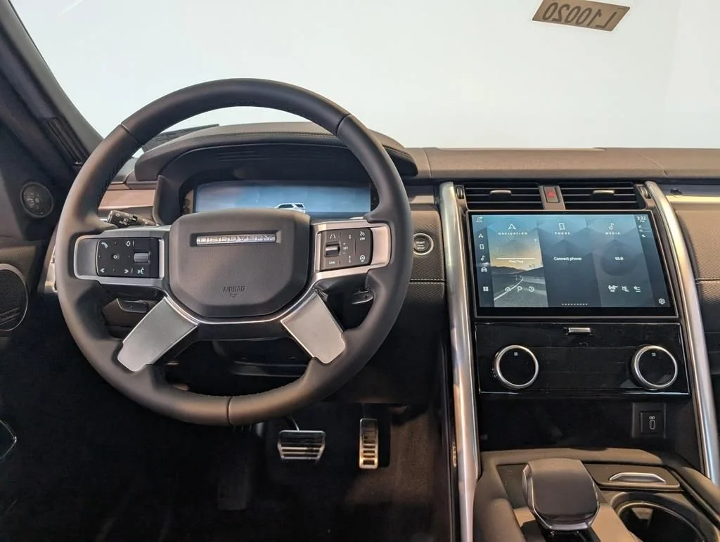 New 2026 Carpathian Grey Land Rover  image 14
