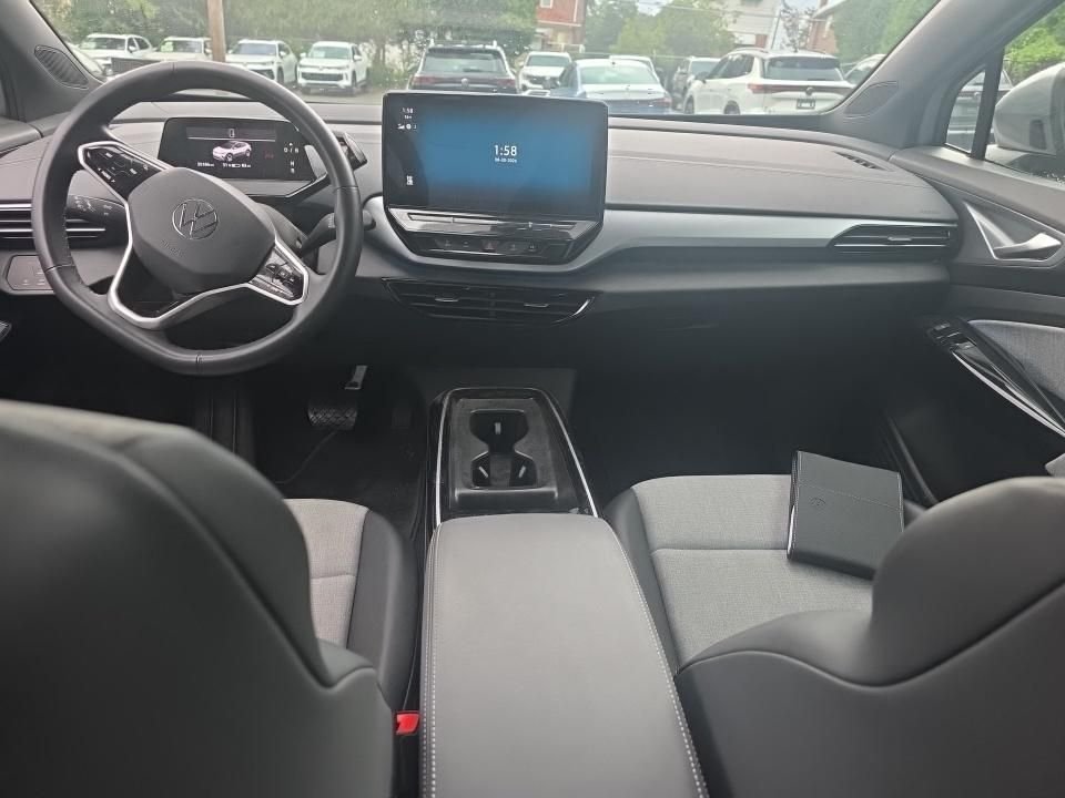 Used 2023 Silver Mist Metallic Volkswagen Pro image 5