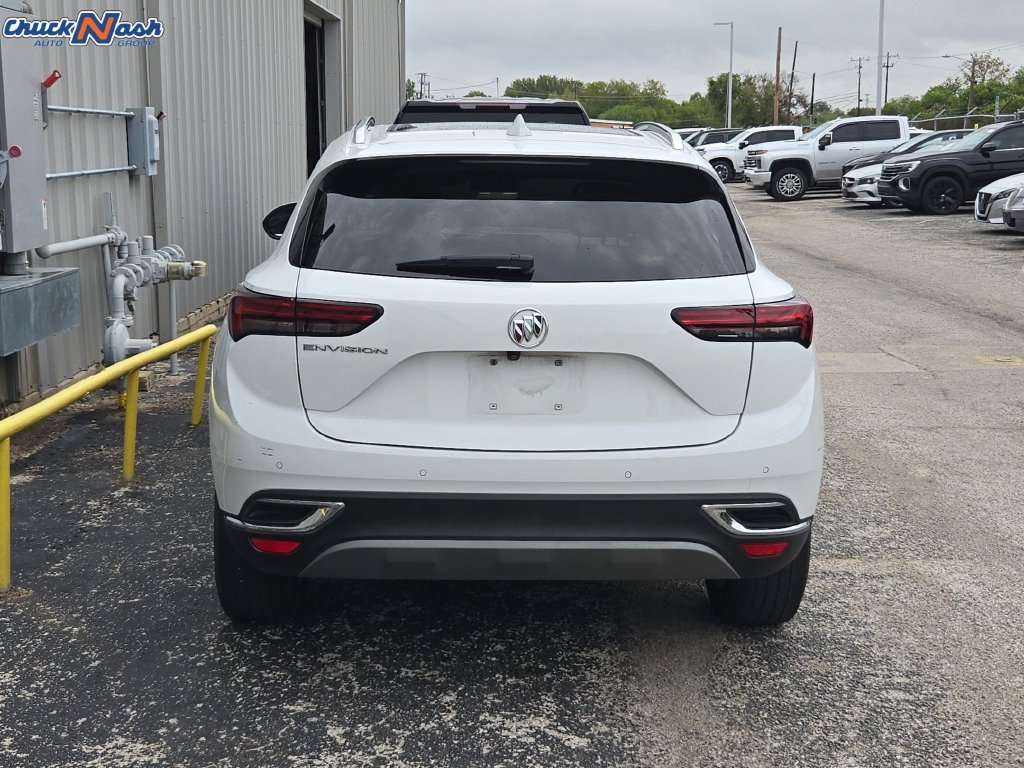 Used 2022 SUMMIT WHITE Buick Preferred image 5