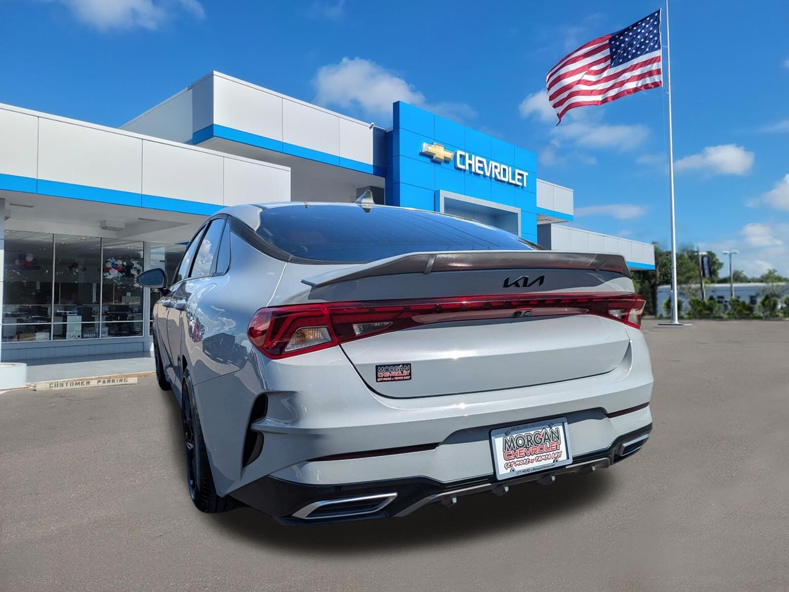 Used 2023 Wolf Gray Kia GT-Line image 5