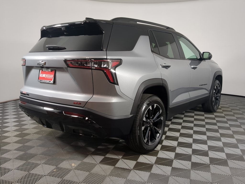 Used 2025 Sterling Gray Metallic Chevrolet AWD RS image 9