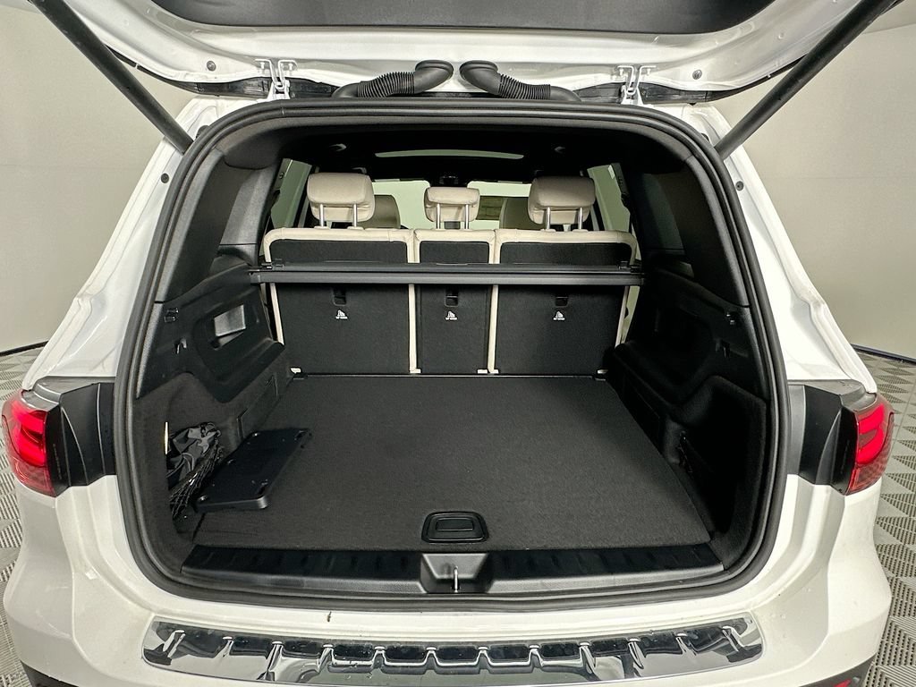 New 2026 Polar White Mercedes-Benz GLB 250 image 58