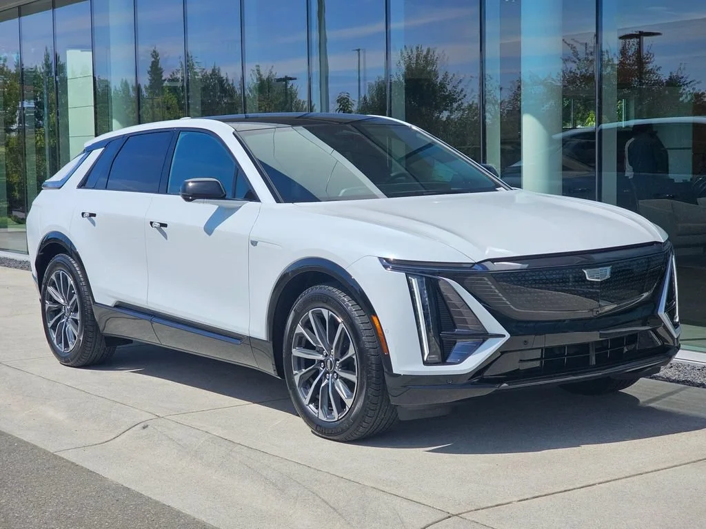 New 2026 Vibrant White Tricoat Cadillac Sport image 7