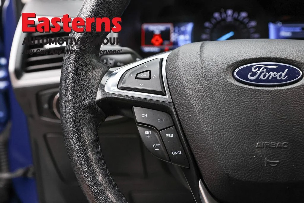 Used 2023 Blue Ford SEL image 14