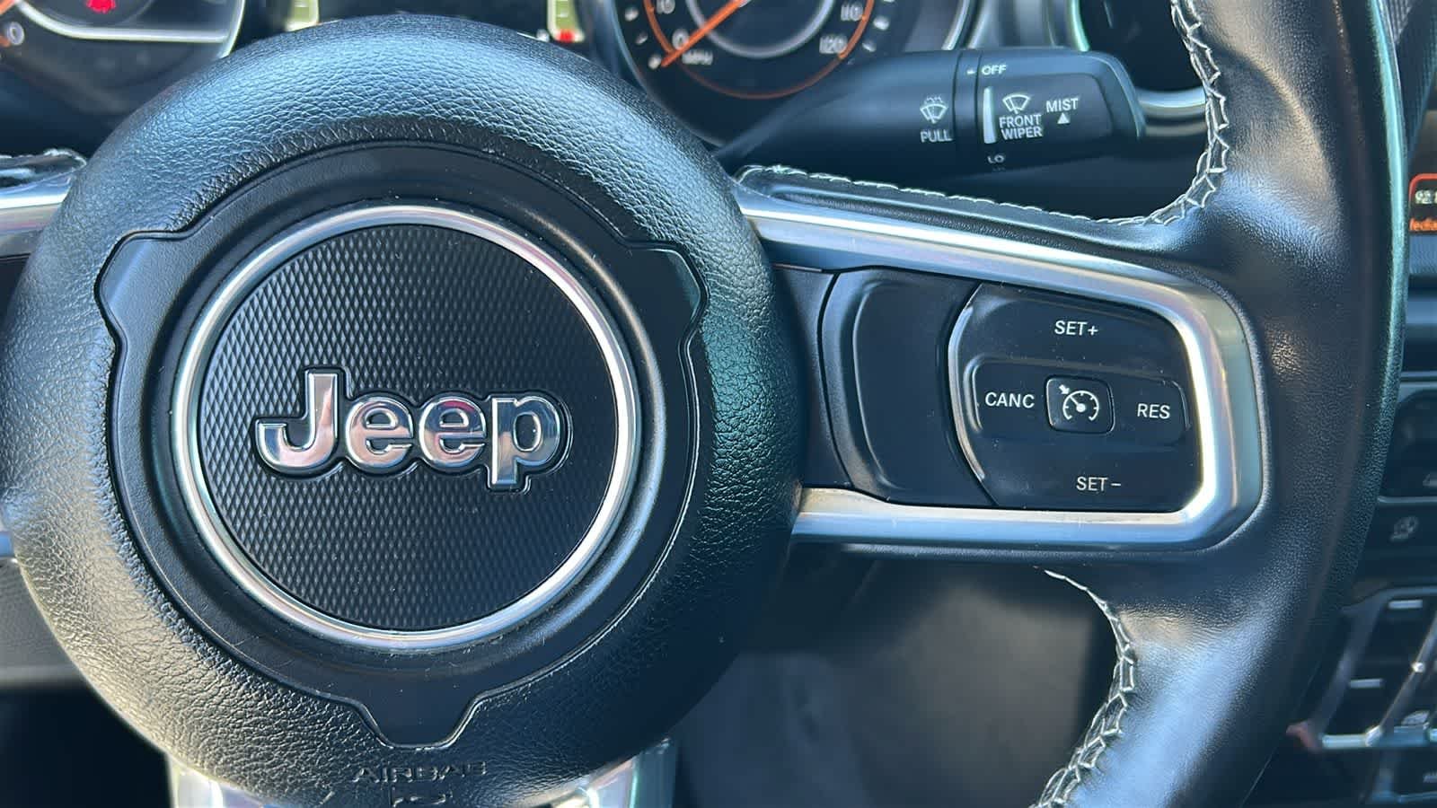 Used 2022 Sarge Green Clearcoat Jeep Overland image 20
