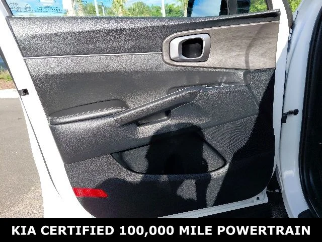 Used 2024 White Kia X-Line EX image 20