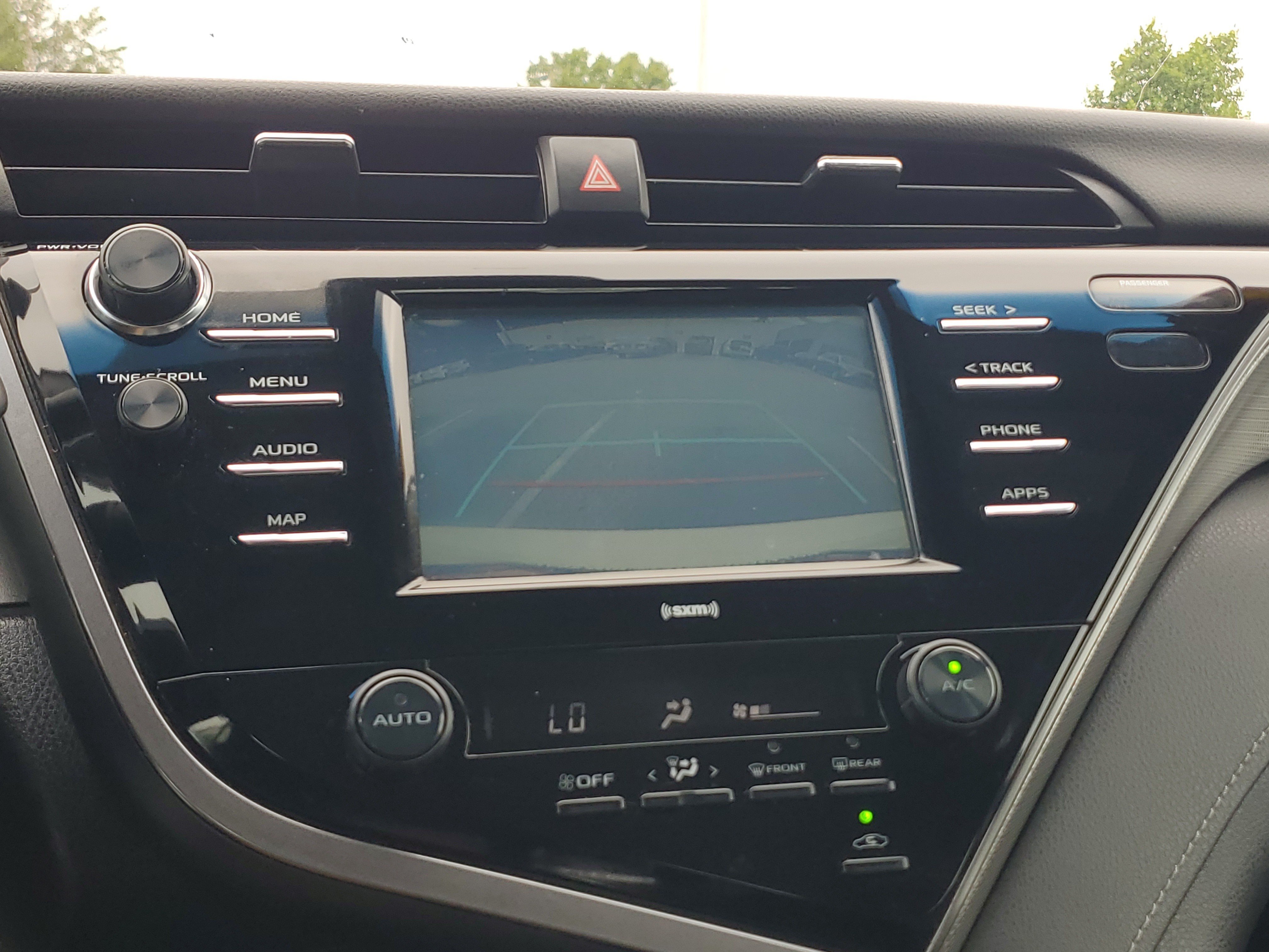 Used 2020 White Toyota SE image 22