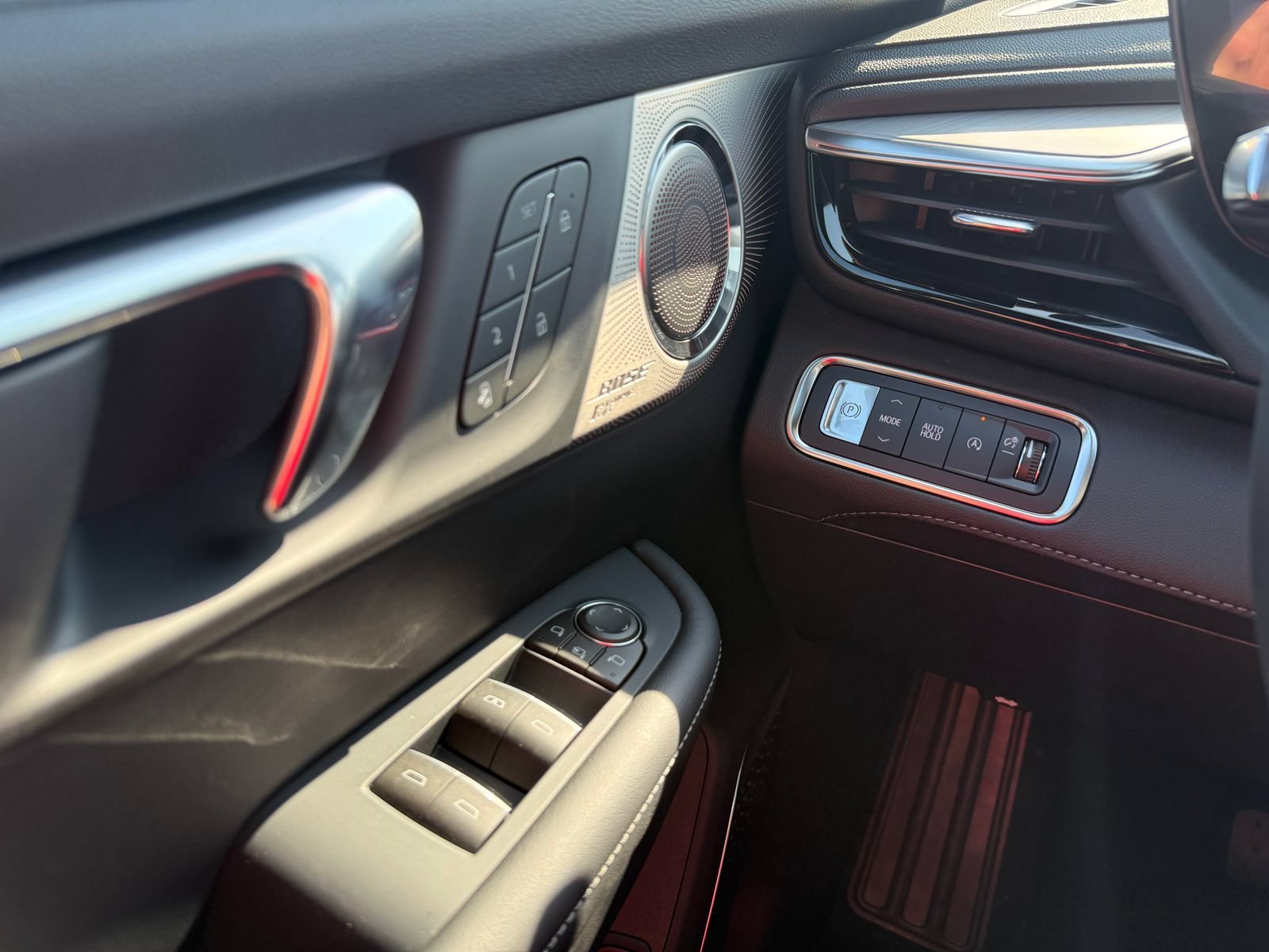 New 2026 Moonstone Gray Metallic Buick Avenir image 16
