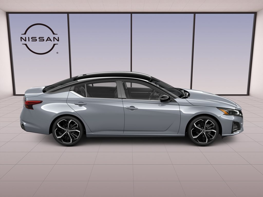 New 2026 Gray Nissan 2.5 SR image 4