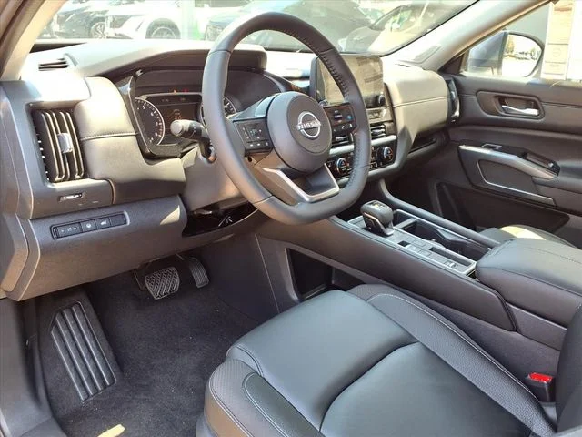 New 2025 Gun Metallic Nissan SL image 12